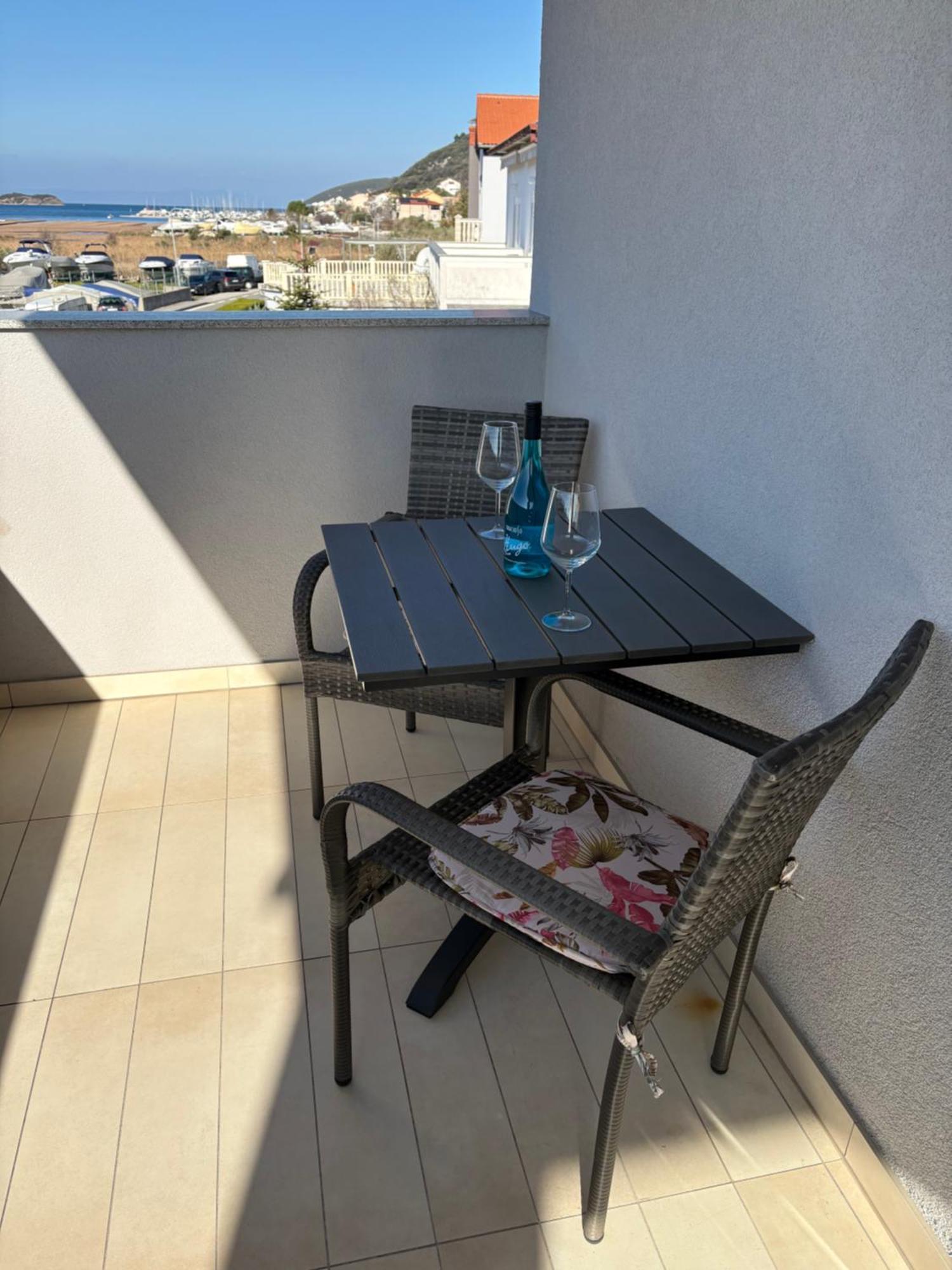 Apartman Belisima Deluxe Supetarska Draga Exterior photo